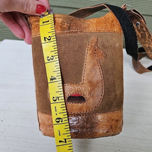 Vintage Peruvian Small Leather Llama Alpaca Brown Crossbody Bag Purse Pouch Peru - Picture 9 of 12
